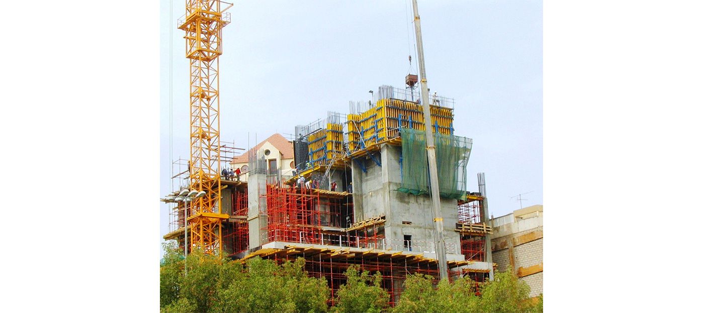 Z-Climb™ CF210-240 Climbing System Formwork